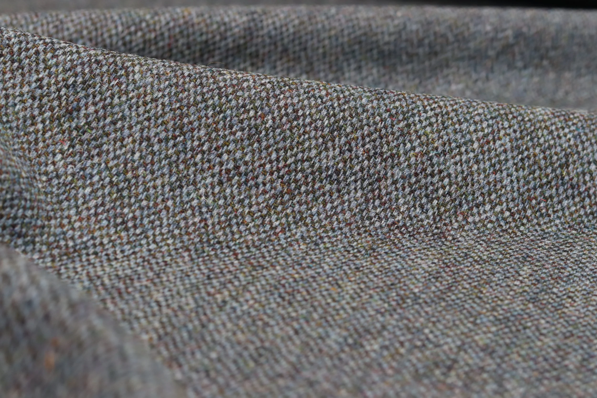 C001D - Blue and Green Barleycorn — Harris Tweed by Kenneth